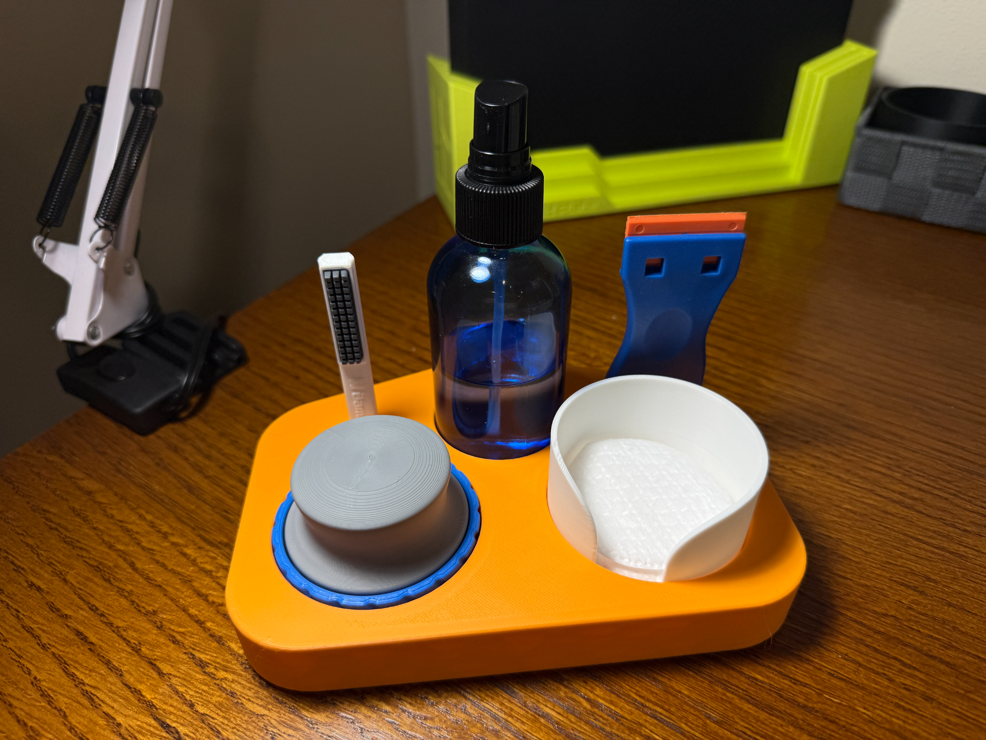 Build Plate Tool Holder