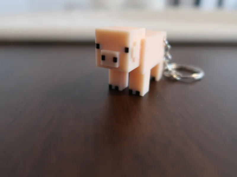 Minecraft Pig Keychain – 2 Versions