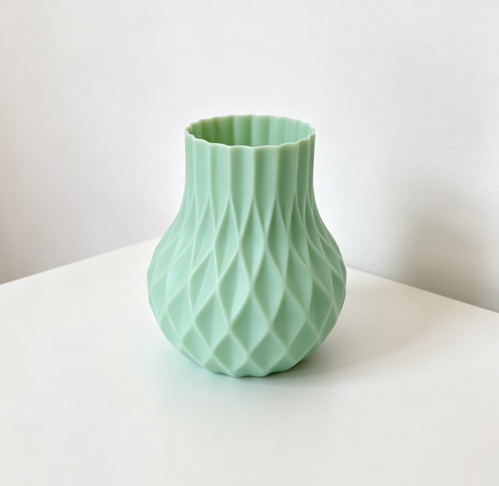 Miniatura 3 do modelo 3D Diamond Bloom Vase