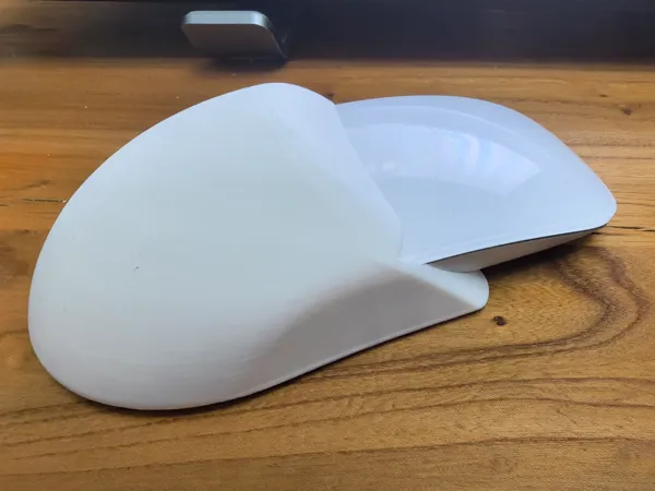 Coque surélevée souris Apple façon G Pro