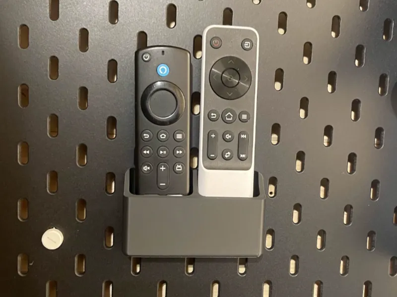 Skadis Remote Holder
