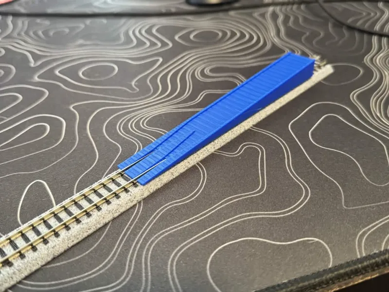 N Scale Re-Railer Ramp - KATO / ATLAS / PECO 