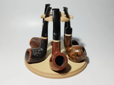Tobacco pipe stand circle