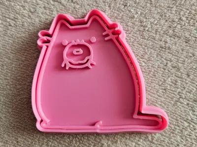 Pusheen eating a donut - cookie cutter