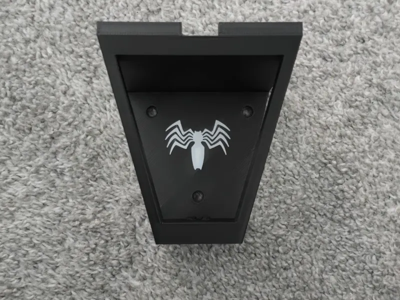 Venom Brick Mask Display