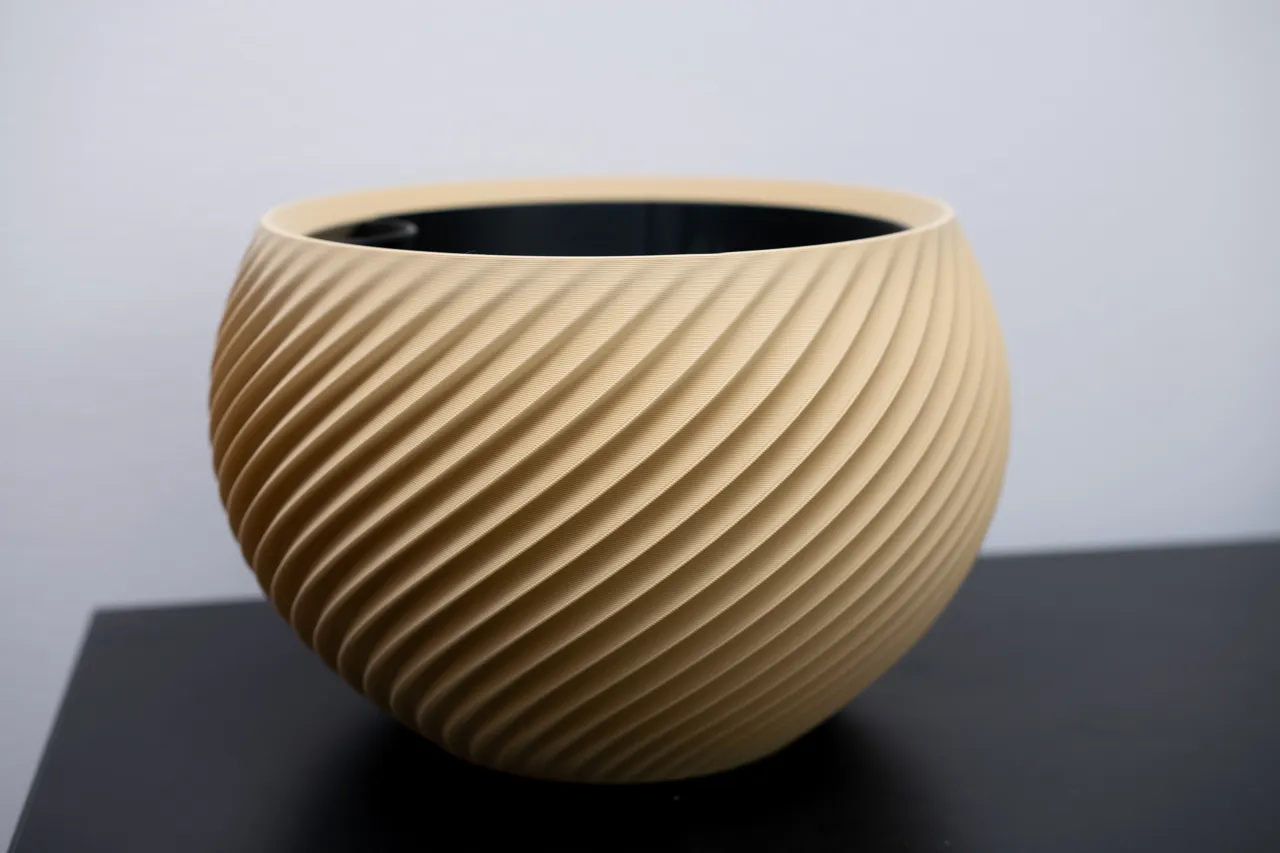 SFERA Organic Geometric Planters & Pots view 4