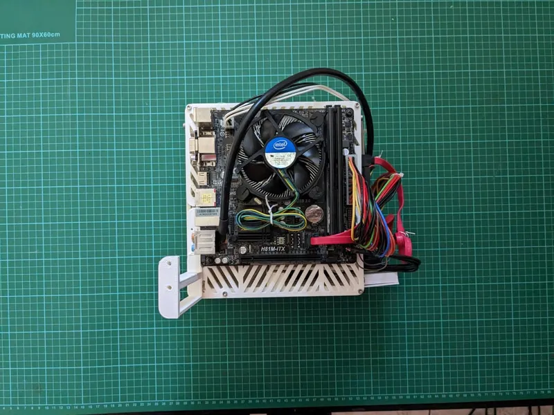 Mini ITX PC open frame case / test bench