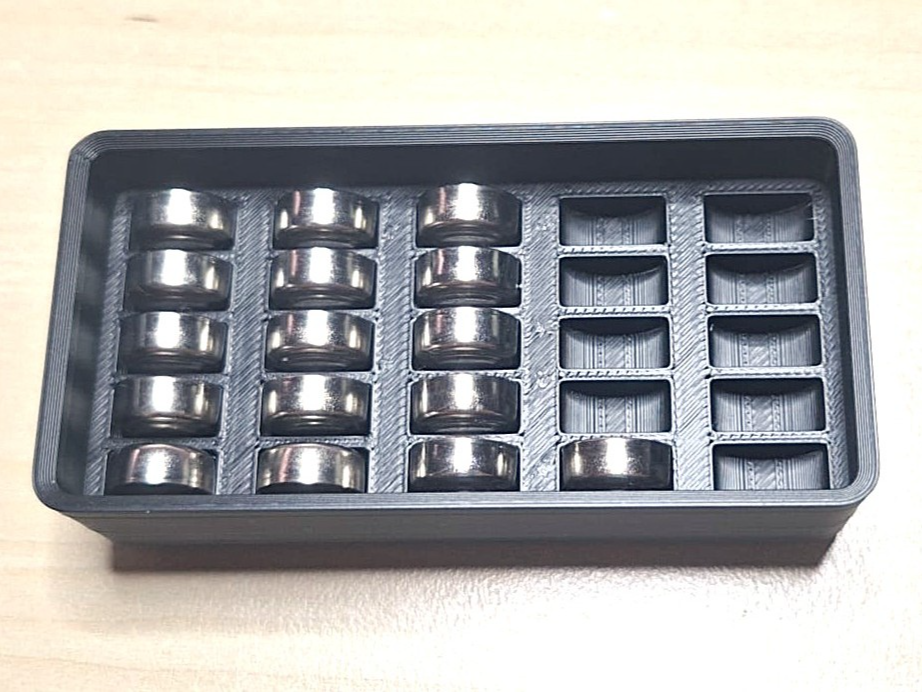 Gridfinity 2x1 - 25 x LR44 - AG13 Batterie Box