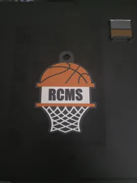 Accesorio para sujetar ligas de cabello: BASKETBALL NET HAIR TIE KEYCHAIN HOLDER — vista de referencia 2
