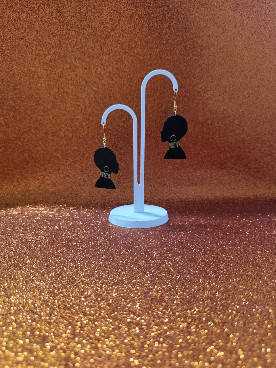 African beauty v2 earrings view 3