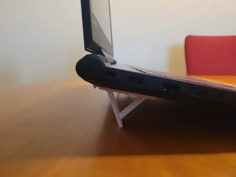 Foldable super slim riser for laptop 