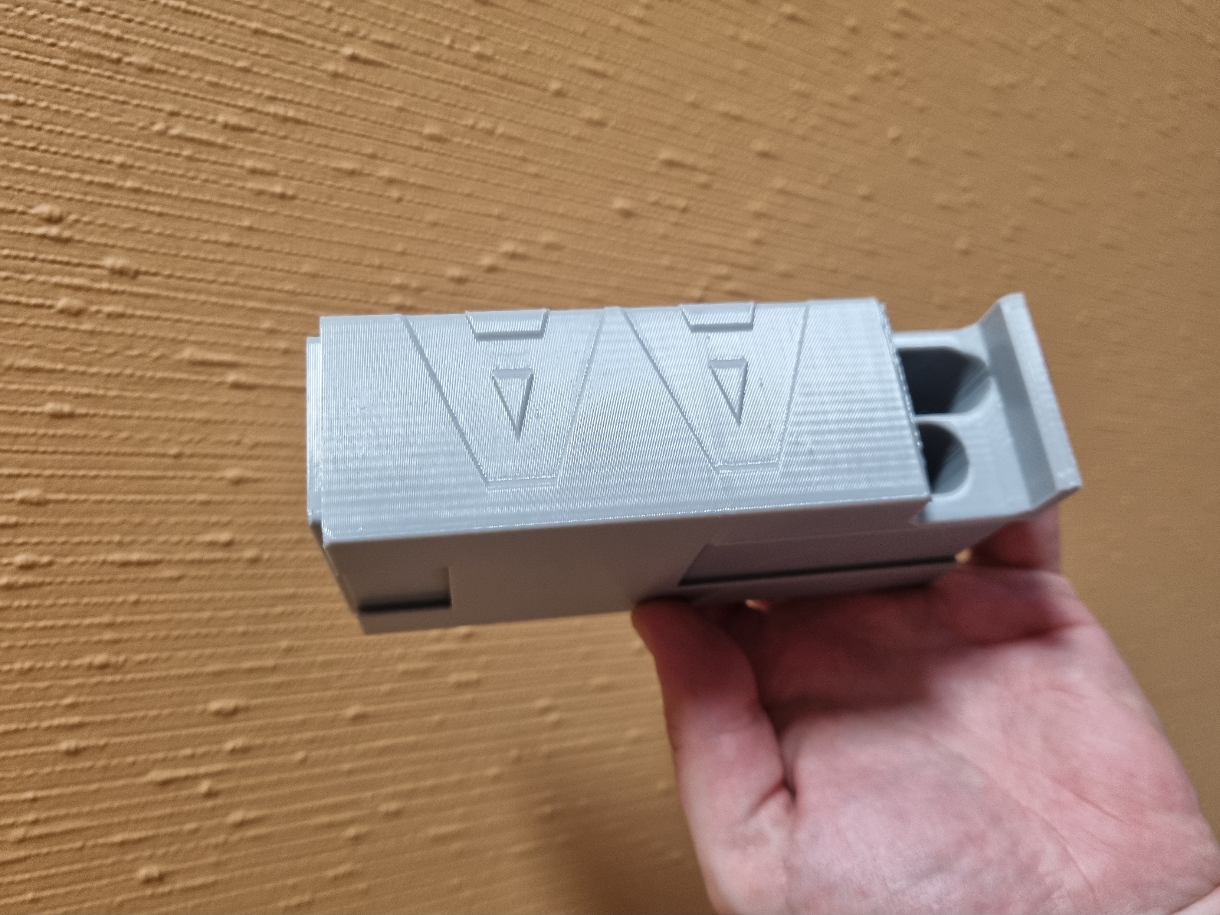 Miniatura 4 do modelo 3D Stackable Battery Containers 