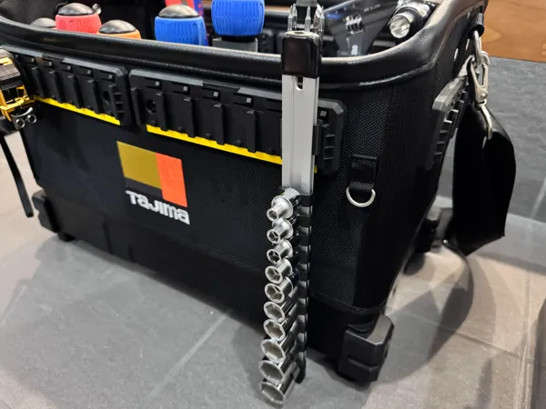 https://makerworld.bblmw.com/makerworld/model/US8f2ce85689406f/design/30cbf8afddc8bf1f.jpg