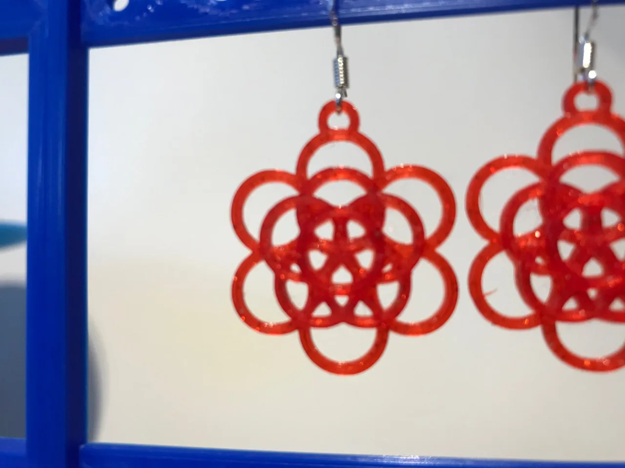 pretty flower earrings view 2