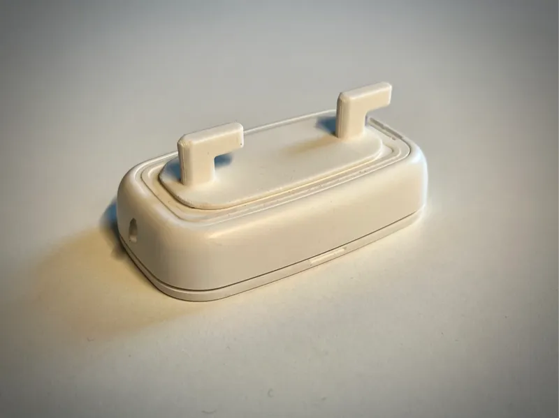 Skådis SOMRIG holder
