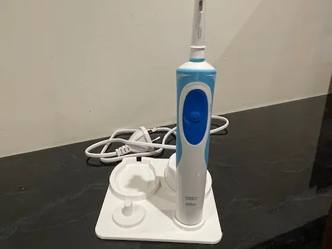 Oral B Electric Toothbrush Holder 4