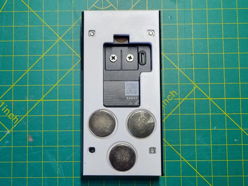 Ring Battery Doorbell Magnetic Mount on Metal Door