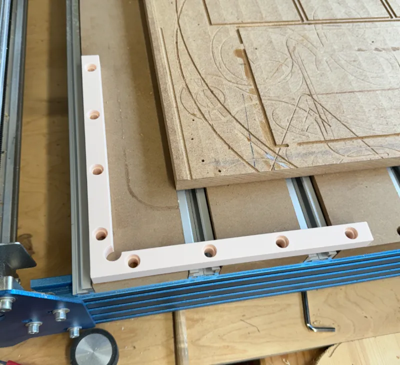 Corner angle clamp for CNC