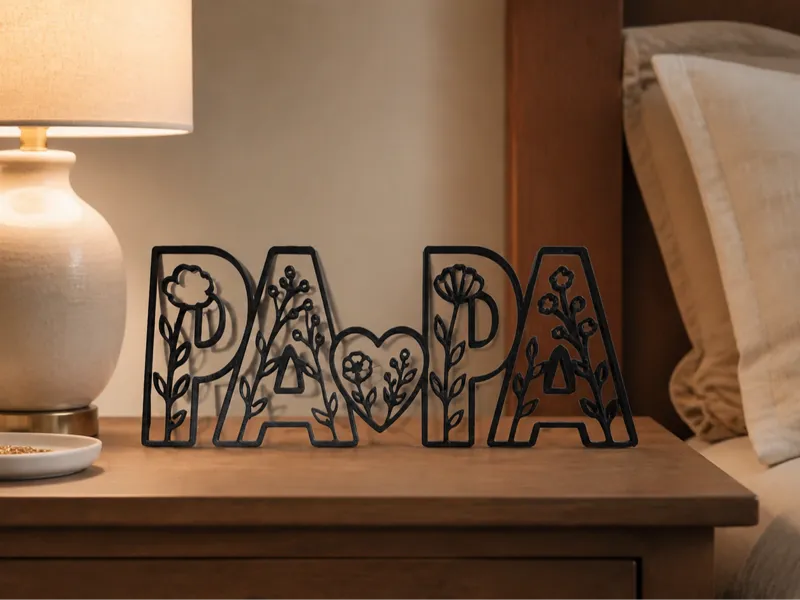 PAPA Nachttisch Deko – floraler Schriftzug