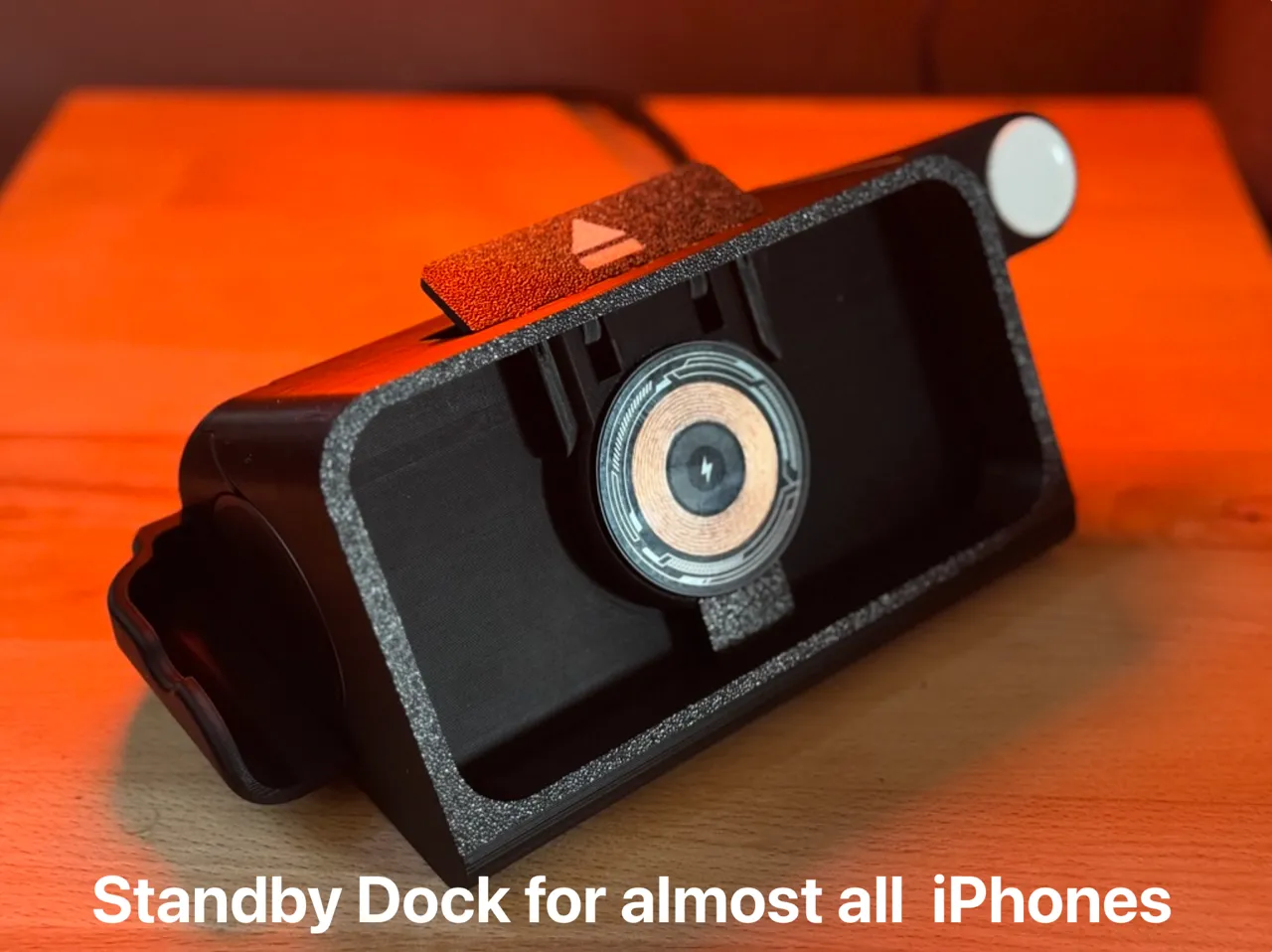 Piggibank Standby Dock Modular for all iPhones view 2