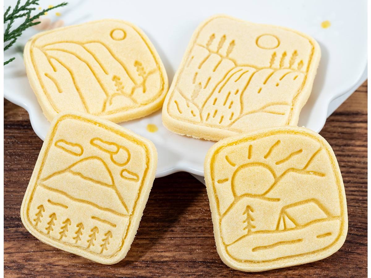 Square minimalist landscape cookie cutter set