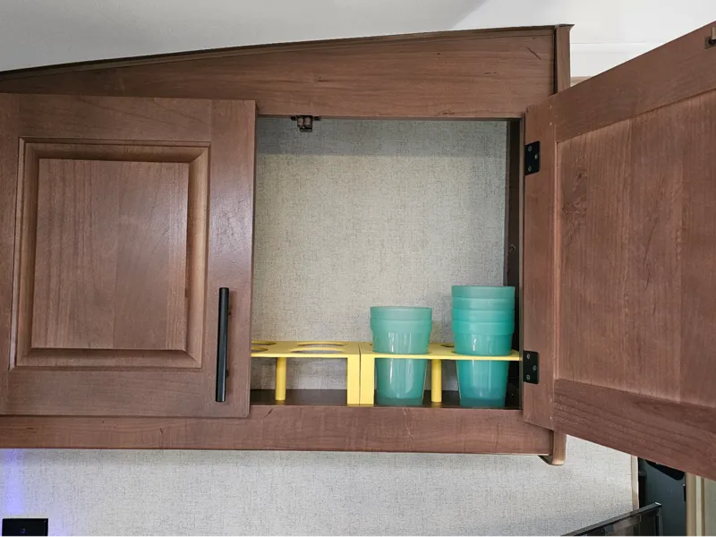 Outdoors RV Cup Storage Holder