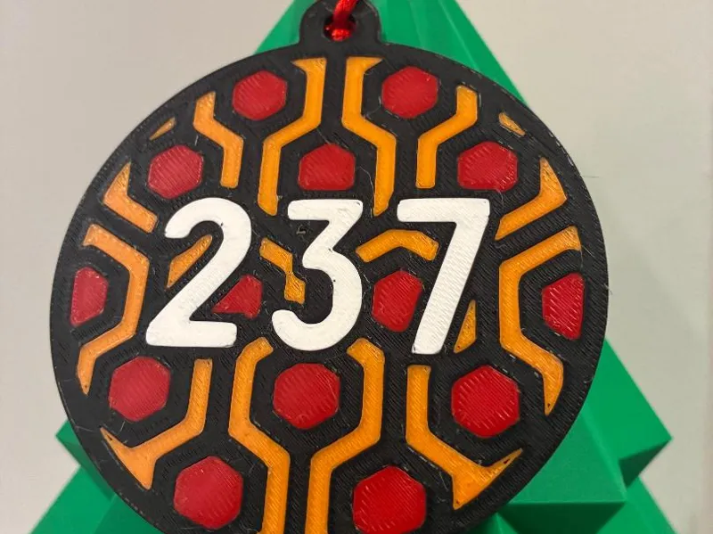 The shining Christmas ornament keychain 