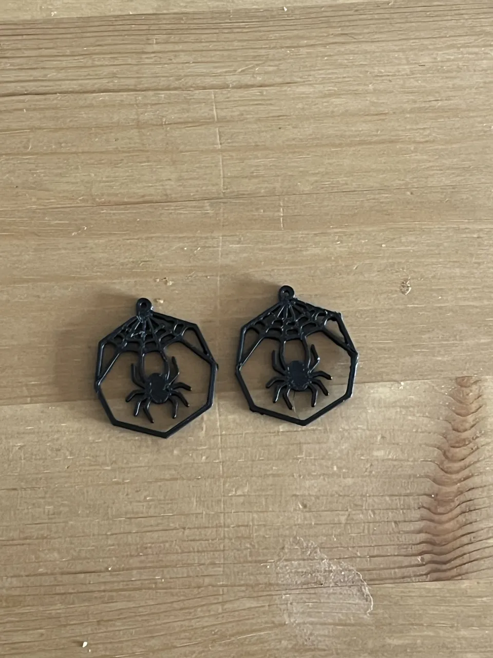 spider earrings view 2