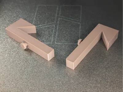 French cleat to keyhole adaptor