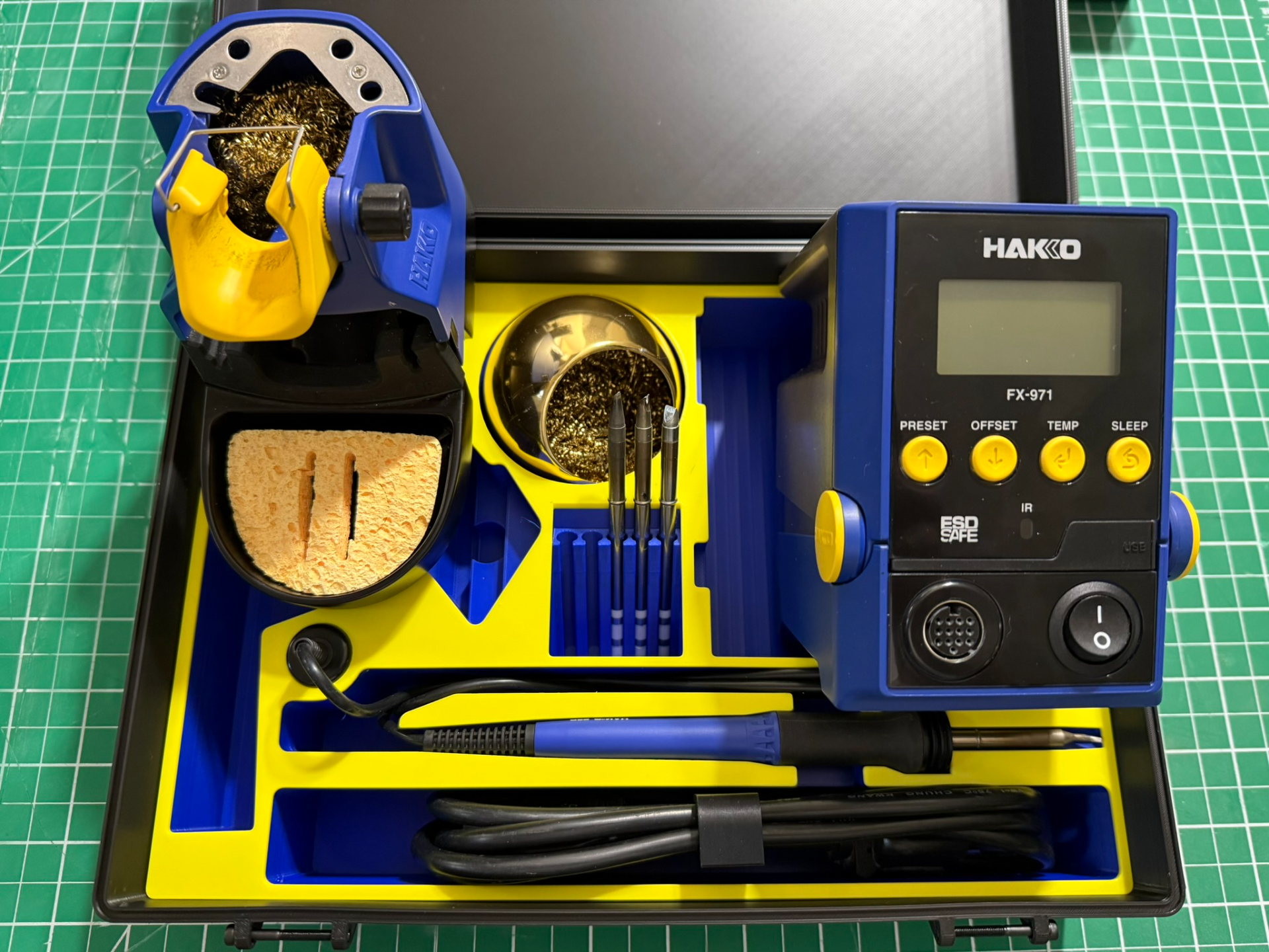 Hakko FX-971 Soldering Station Case