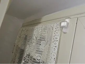 No-Drill Curtain Rail System (56cm Fixed) 
