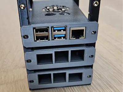 Raspberry Pi 4 & 5 Mini Rack - added spacer