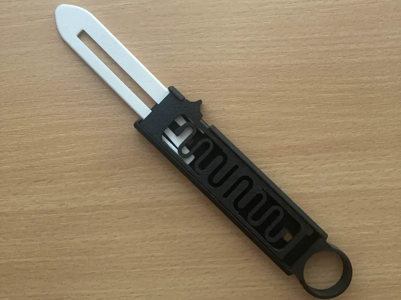 OTF Fidget Knife with circle - better grip & spin