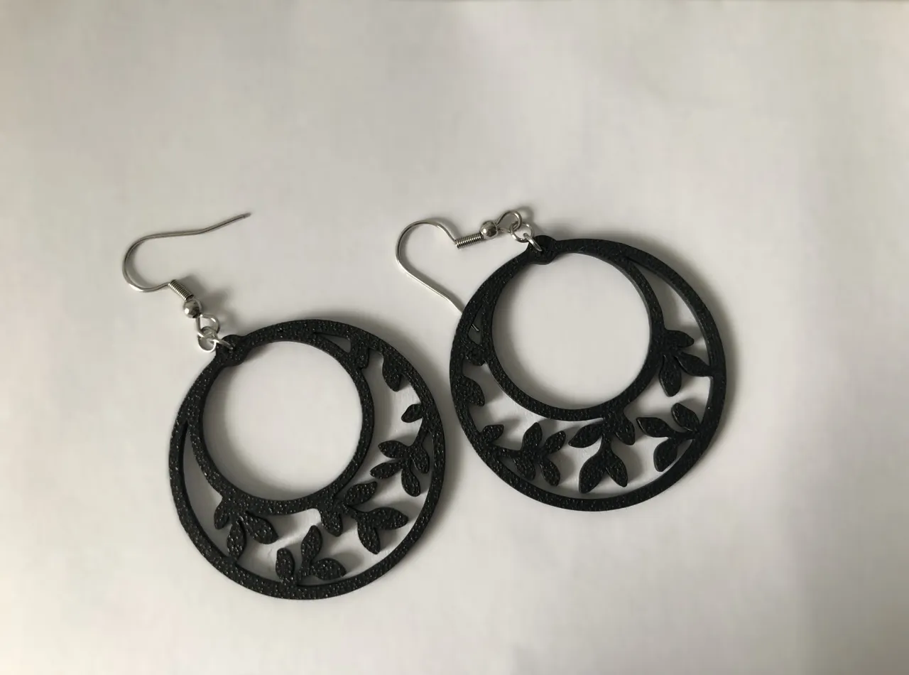 Floral pattern circle earrings, no AMS 0.4 mm noz. view 2