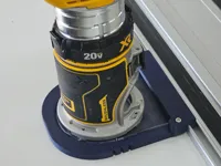 Adaptateur défonceuse Dewalt DCW600 vers rail Makita — photo 2