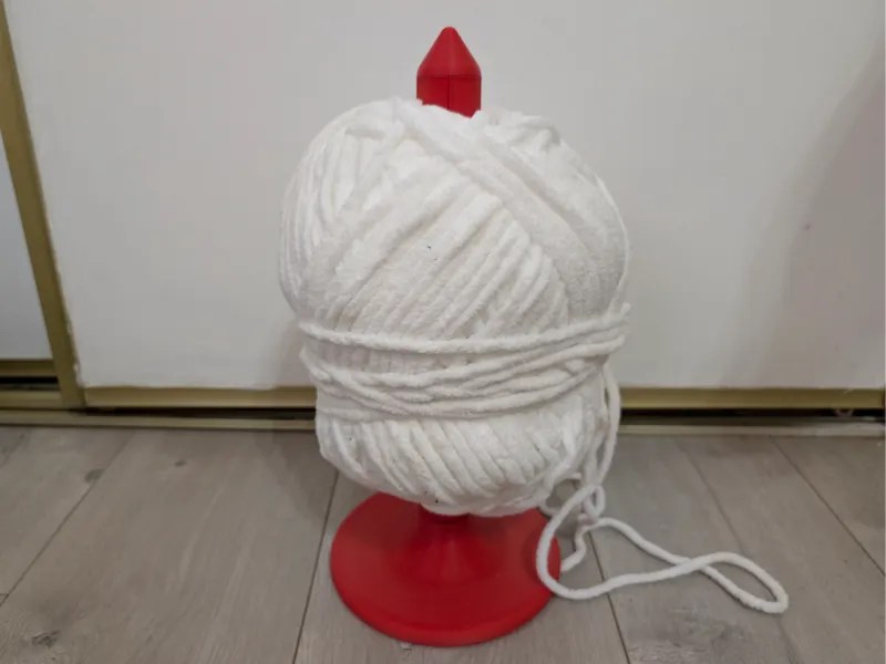 Yarn Skein Holder