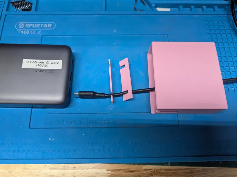 UGREEN PB205 Battery USB-C Retainer Protector
