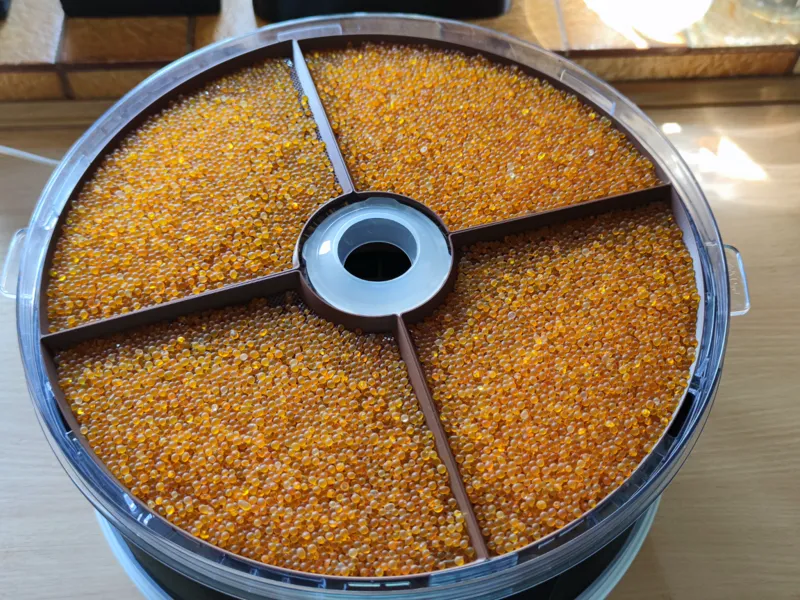 Silica desiccant tray