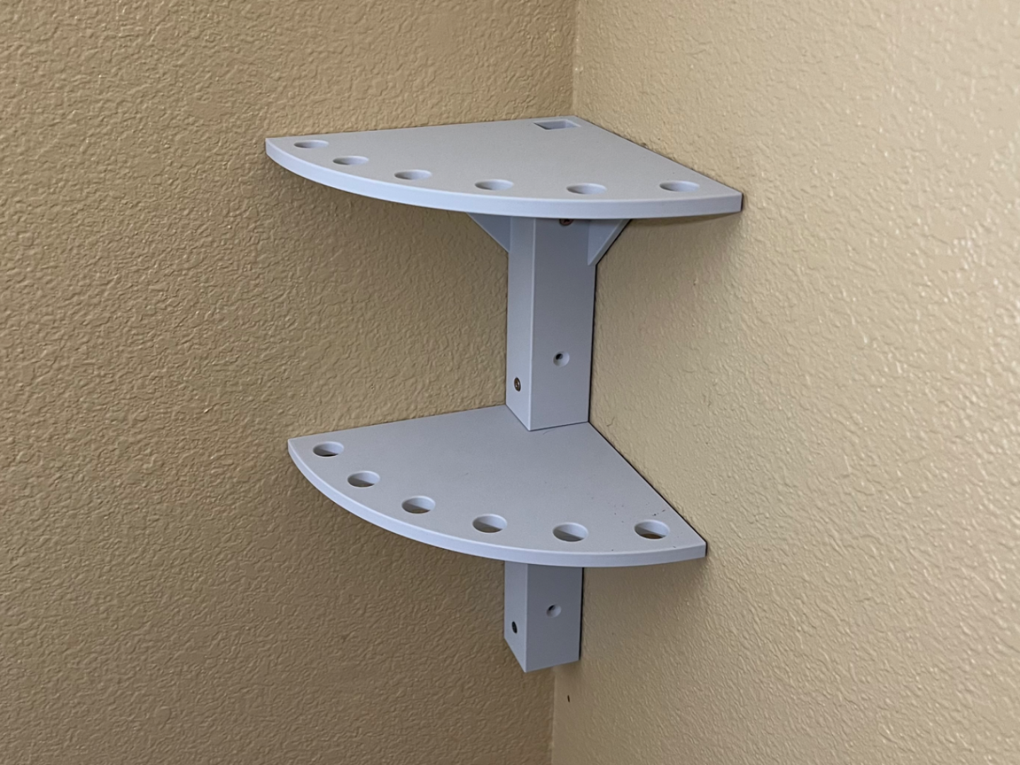 Corner Shelf, 8 inch modular screw-in