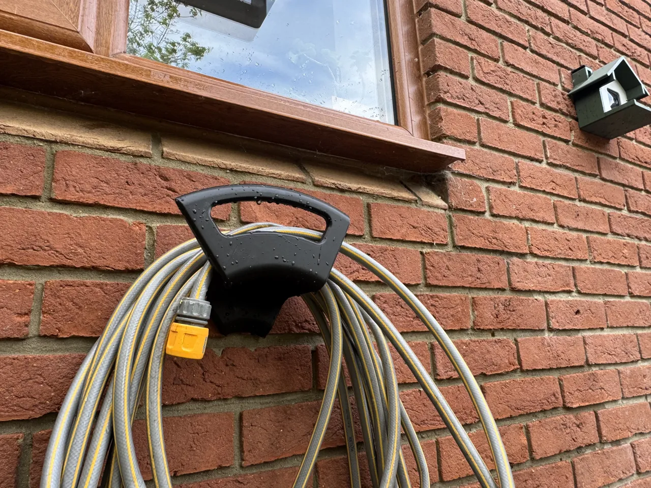 Garden Hose Wall Storage Hanger view 4