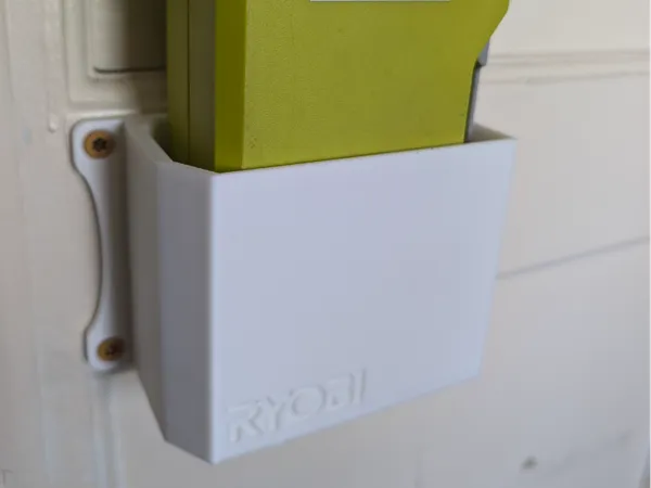 Support mural pour coffret de forets Ryobi