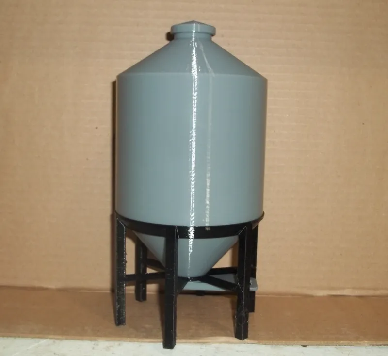 Smooth wall grain bin (hopper bottom)