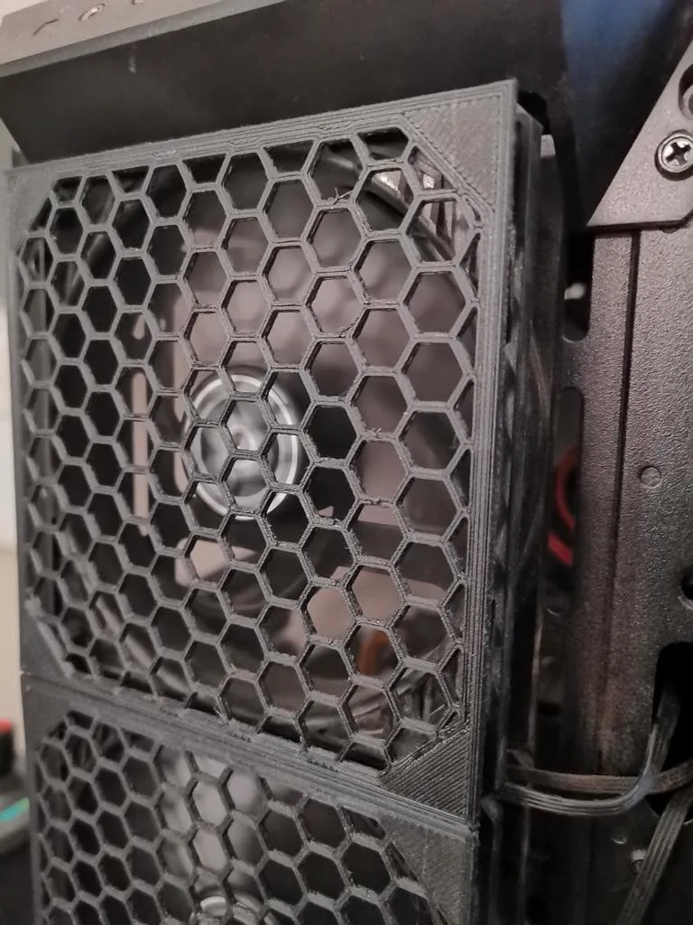 offset 120 mm fan grill (no hardware)