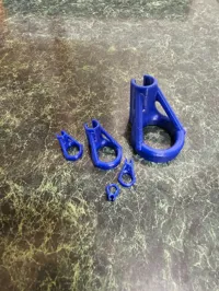 0.2mm layer, 7 walls, 10% infill