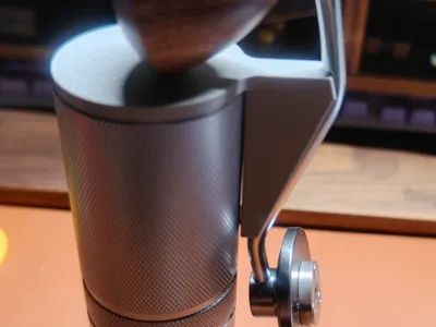 Hand Grinder Crank Holder