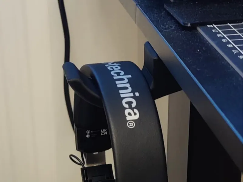 headphone holder for desk