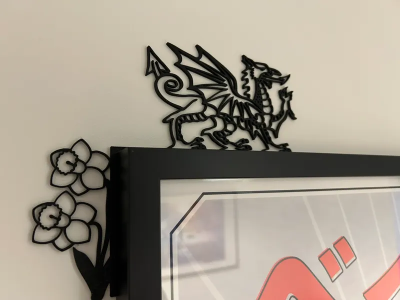 St David's Day Daffodil Welsh Dragon - Door Corner