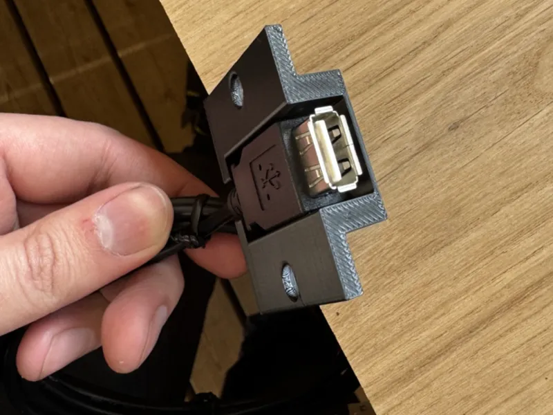 USB extension holder