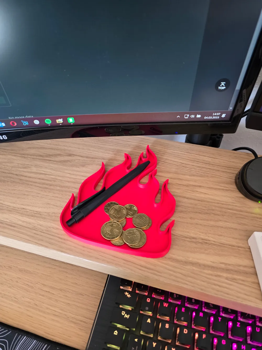 Flame-Shaped Catchall Tray by Maker_julzi - MakerWorld