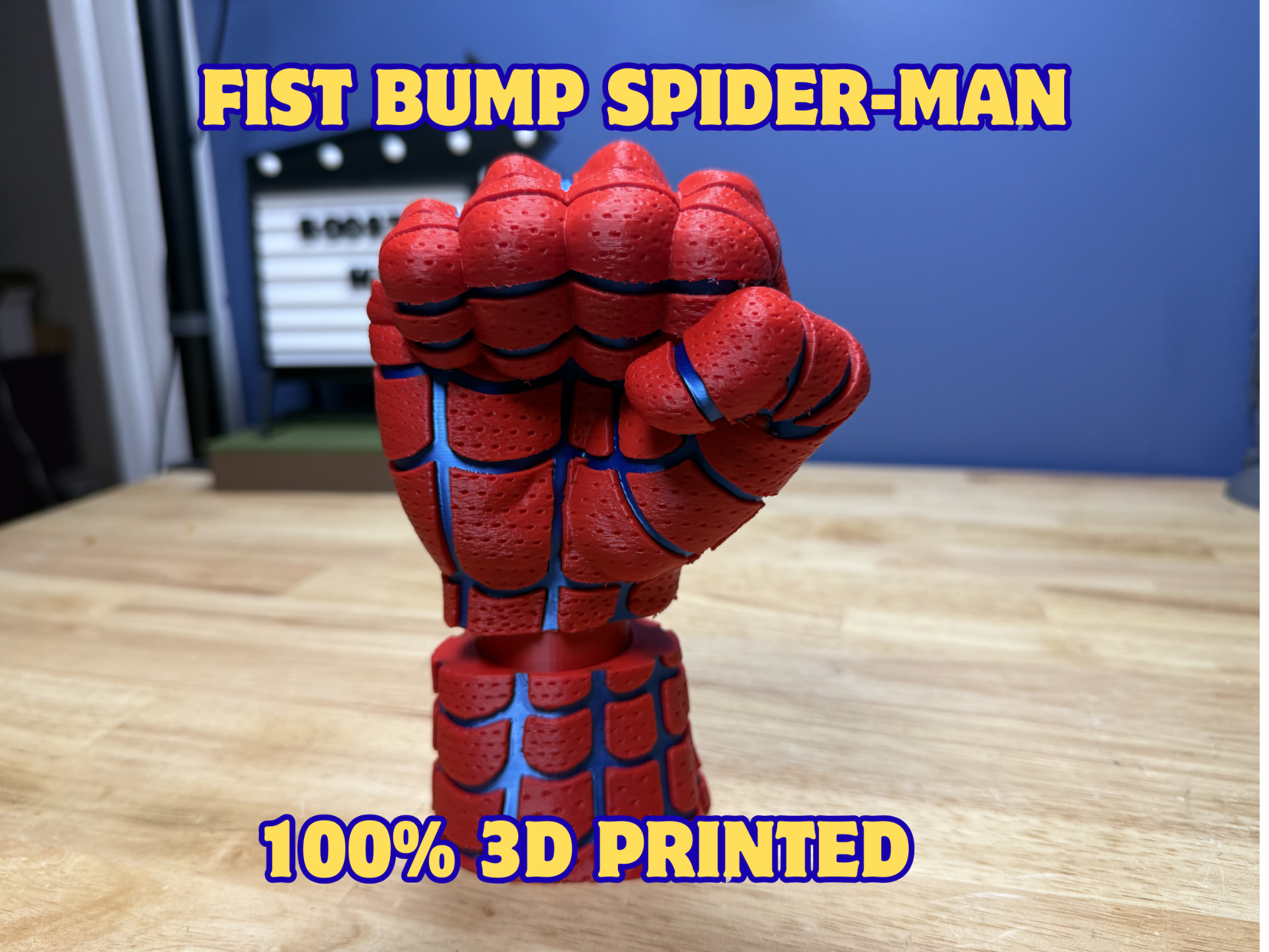SPIDER MAN FIST BUMP